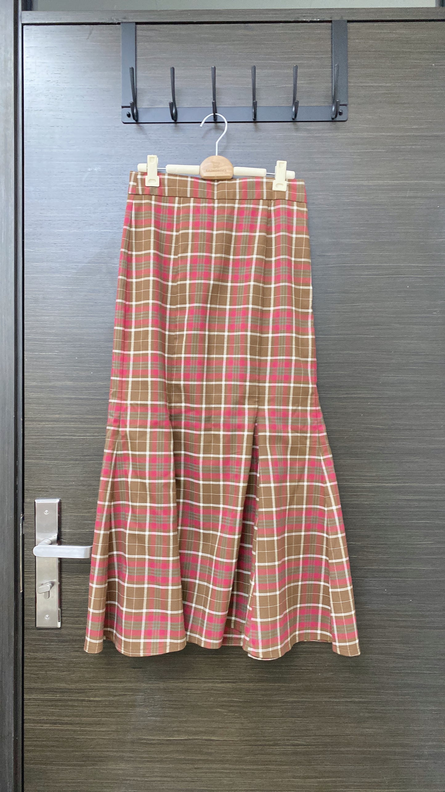 K482 英倫格魚尾裙 買物課 KAIMONOKA 日本 代購 連線 香港 A/W ALL PRODUCTS CLOTHING ON LIVE SKIRT SKIRTS 半截 半截裙 半身 半身裙 服裝 服飾 裙