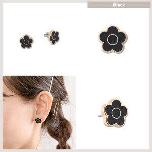 MARY QUANT Matte Epo Daisy Earrings Black 買物課 KAIMONOKA 日本 代購 連線 香港 ACCESSORIES ALL PRODUCTS EARRINGS MARY MARY QUANT QUANT 瑪莉官