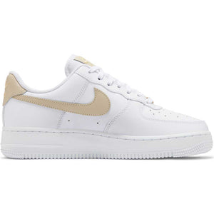 NIKE Air Force 1 '07 Essential CZ0270-105 買物課 KAIMONOKA 日本 代購 連線 香港 ABC AIR ALL PRODUCTS ATMOS CZ0270-105 DELUXE ESSENTIAL FORCE MART NIKE RATTAN SHOES UPTOWN WHITE 波鞋 運動鞋 鞋