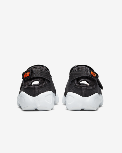 NIKE Air Rift Breathe DN1338-001 買物課 KAIMONOKA 日本 代購 連線 香港 AIR RIFT ALL PRODUCTS BLACK BREATHE CLOTHING DN1338 DN1338-001 NIKE ORANGE RUSH SHOES WHITE 二指鞋 忍者鞋