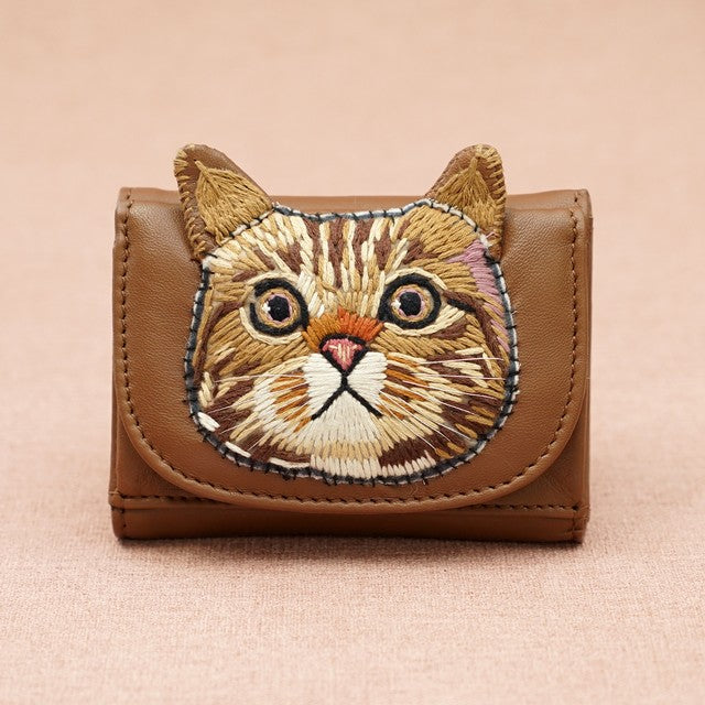 TAMAO WORLD Sheep Leather Embroidery Cat Mini Wallet Brown Cat Camel Camel 約 W10.7×H8×D3.5cm 買物課 KAIMONOKA 日本 代購 連線 香港 ACCESSORIES CAT CATS LIMITED EDITION MUSHROOM TAMAO WALLETS WORLD 喵 貓 財布 銀包 錢包